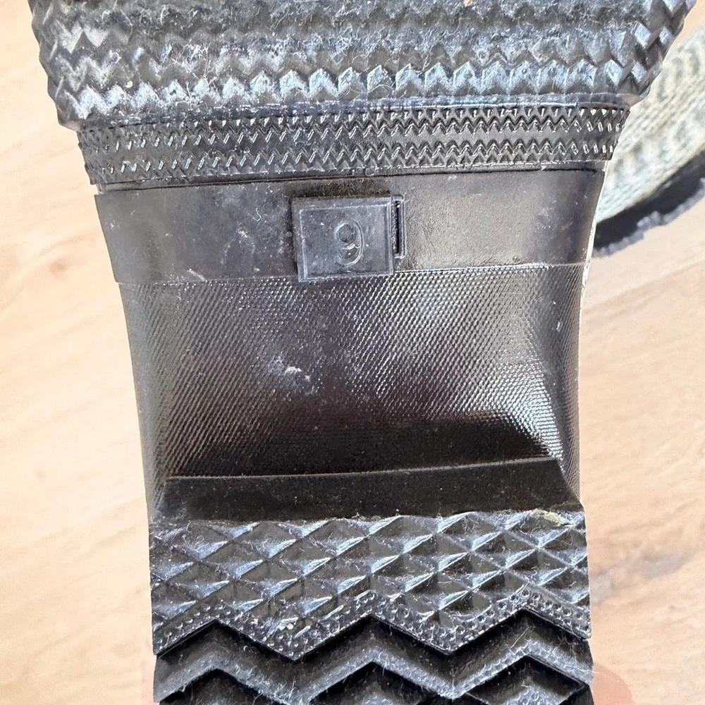 Nomad Rain Boot Chevron 9 - Picture 6 of 7